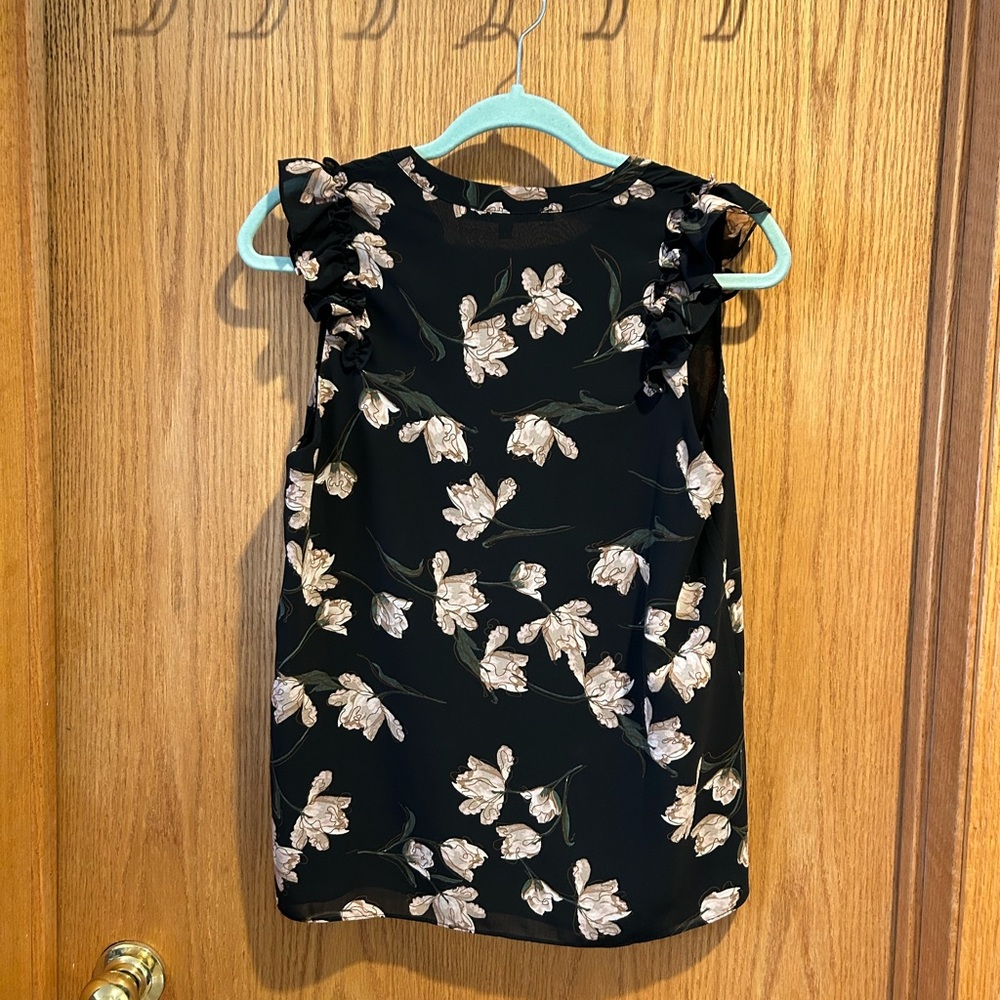 Flowered blouse black size small